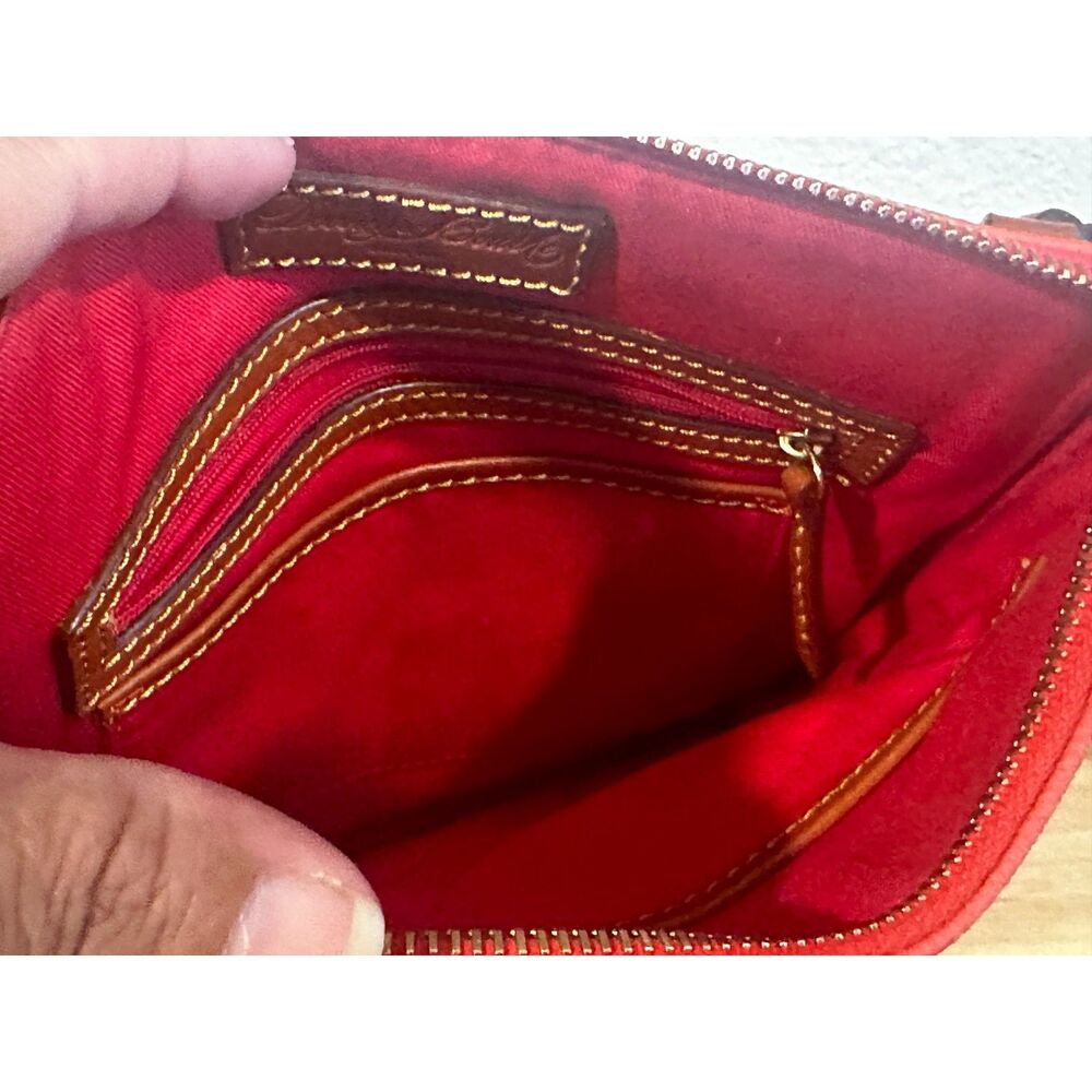Dooney & Bourke Orange Penrose Triple Zip Crossbody EUC - Picture 4 of 9